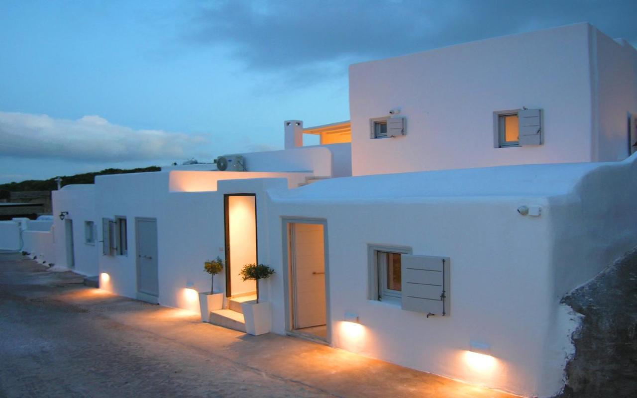 Ariana Eco Suites Adults Only Fira  Exterior photo